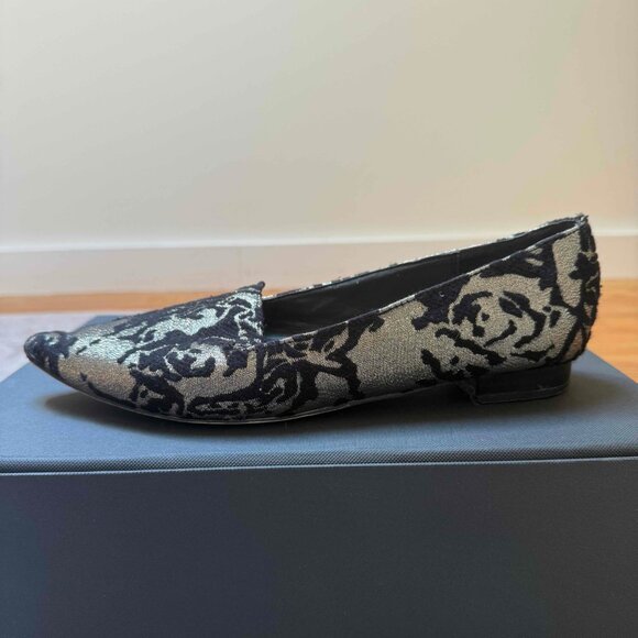 Nanette Lepore Black & Gold Brocade Loafer Pumps – Elegant & Versatile - Picture 4 of 11